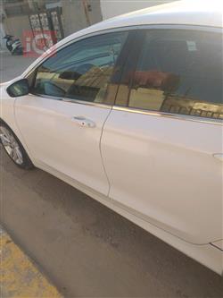 Chrysler 200